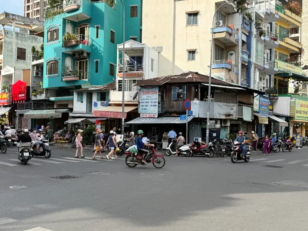 Senior Traveler's Reflections of Vietnam