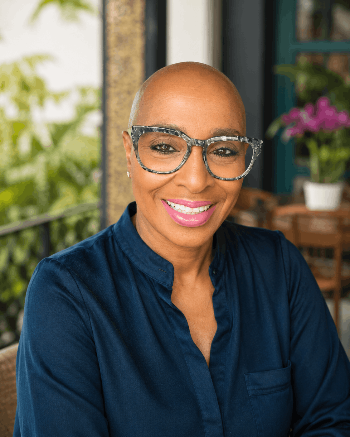 Mary R. Johnson, Traveling Savvy Seniors